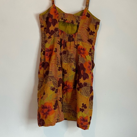 Urban Outfitters Dress - Picture 2 of 3